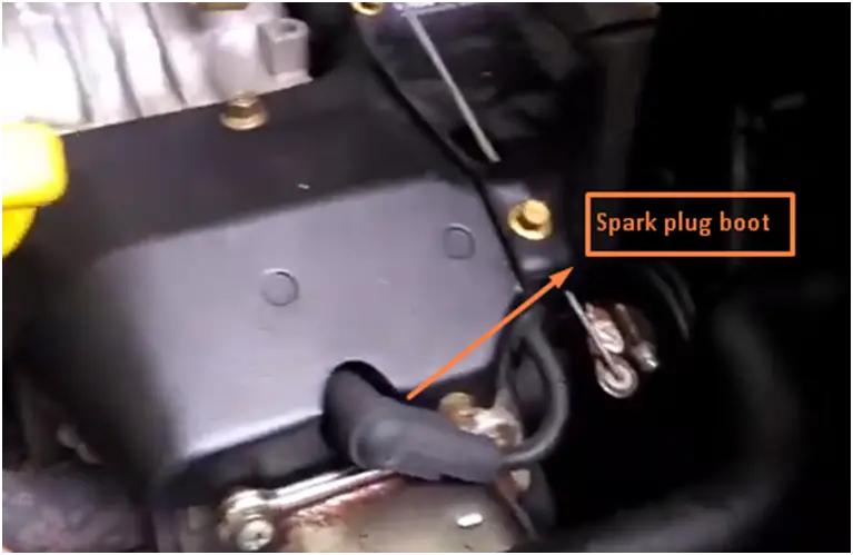 Remove the spark plug's boot